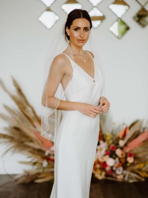 Sophia - one layer hip length veil with rhinestone edging
