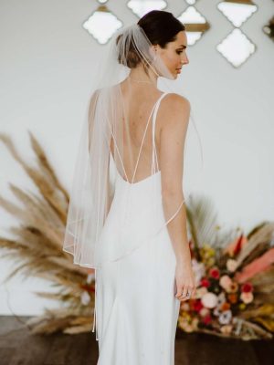 Sophia - one layer hip length veil with rhinestone edging