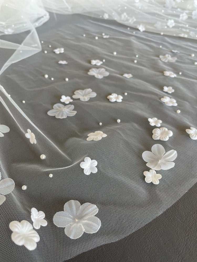 Flower and pearl veil (3) Flower and pearl veil