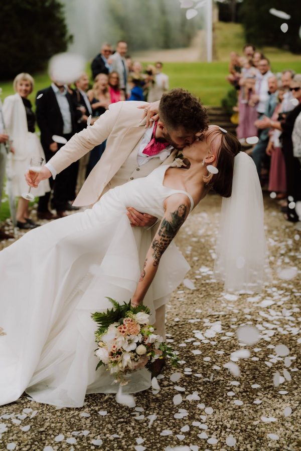 Real Bride Nicole in a short ivory veil in elbow length veil Priscilla