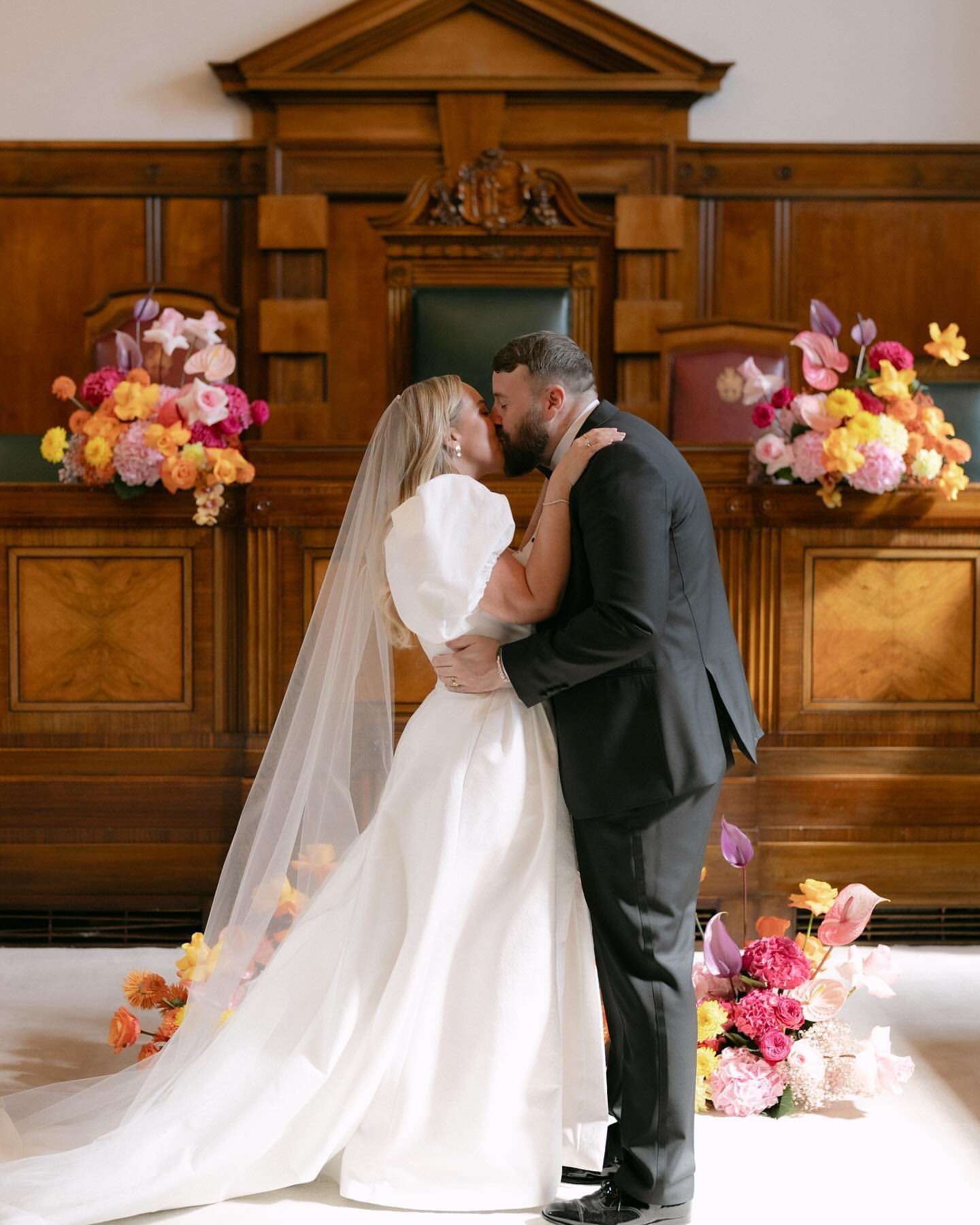 Alex’s Stunning Embroidered Veil with Block Capitals