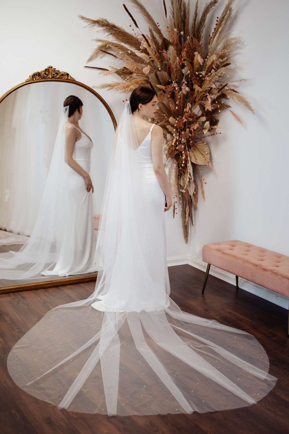 Lexi – Cathedral Length Drop Veil with Scattered Pearls