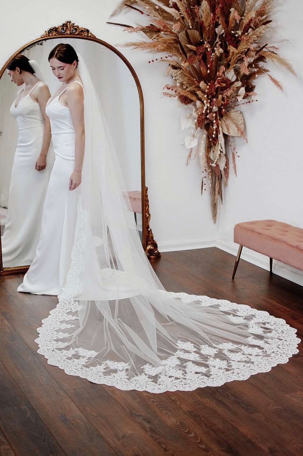 Willow - cathedral veil with lace trim and appliques
