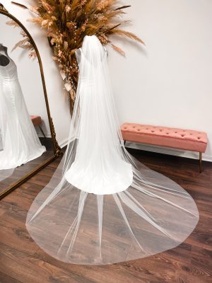 Jasmine – Chapel Length One Layer Veil with Cut Edge