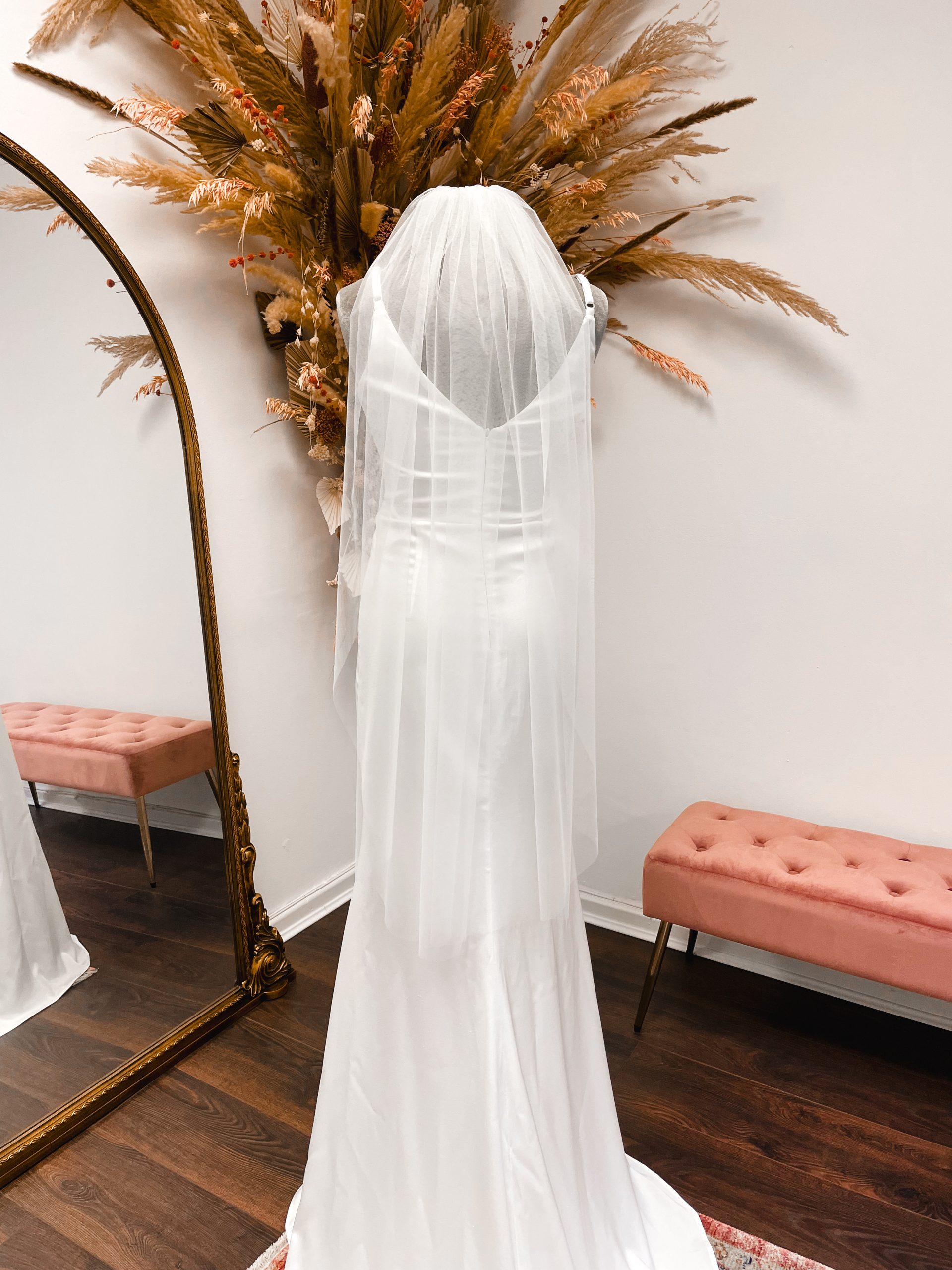 SALE! Tara – Slim Width Fingertip Length One Layer Veil with Cut Edge 1 Tara – Slim Width Fingertip Length One Layer Veil with Cut Edge