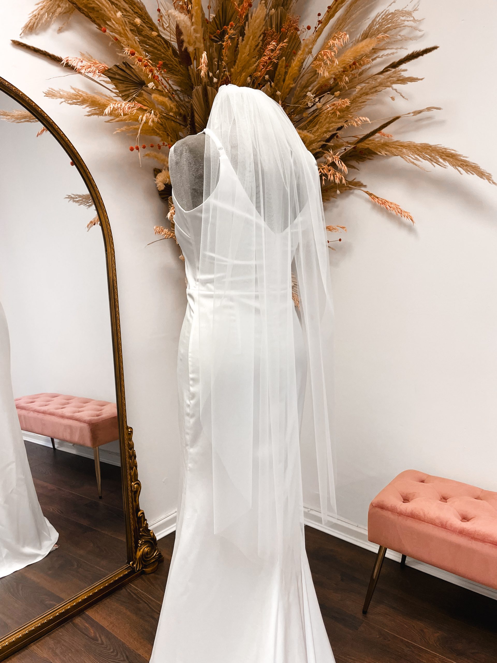 SALE! Tara – Slim Width Fingertip Length One Layer Veil with Cut Edge 5 Tara – Slim Width Fingertip Length One Layer Veil with Cut Edge